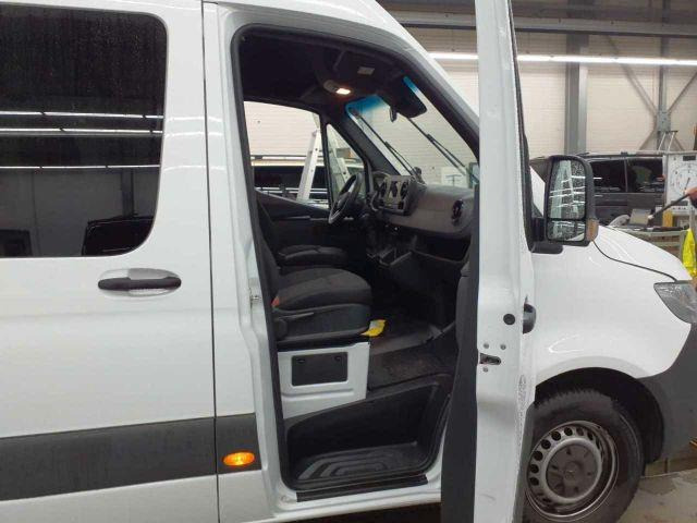 Mercedes-Benz Sprinter 317 CDI Rollstuhl/Behinderten Lift - Minibus, Passenger van: picture 5 Mercedes-Benz Sprinter 317 CDI Rollstuhl/Behinderten Lift - Minibus, Passenger van: picture 5