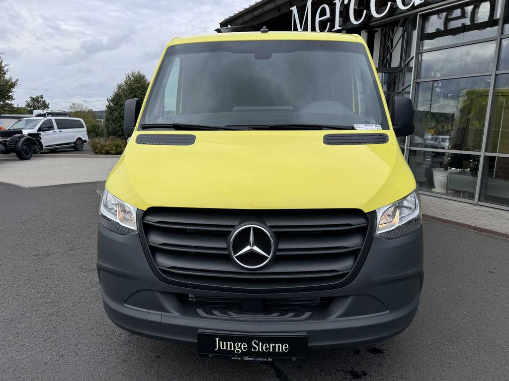 Mercedes-Benz Sprinter 317 CDI Streckenbegleitfahrzeug BF3/BF4 - Small van: picture 2 Mercedes-Benz Sprinter 317 CDI Streckenbegleitfahrzeug BF3/BF4 - Small van: picture 2