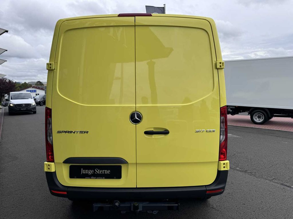 Mercedes-Benz Sprinter 317 CDI Streckenbegleitfahrzeug BF3/BF4 - Small van: picture 5 Mercedes-Benz Sprinter 317 CDI Streckenbegleitfahrzeug BF3/BF4 - Small van: picture 5