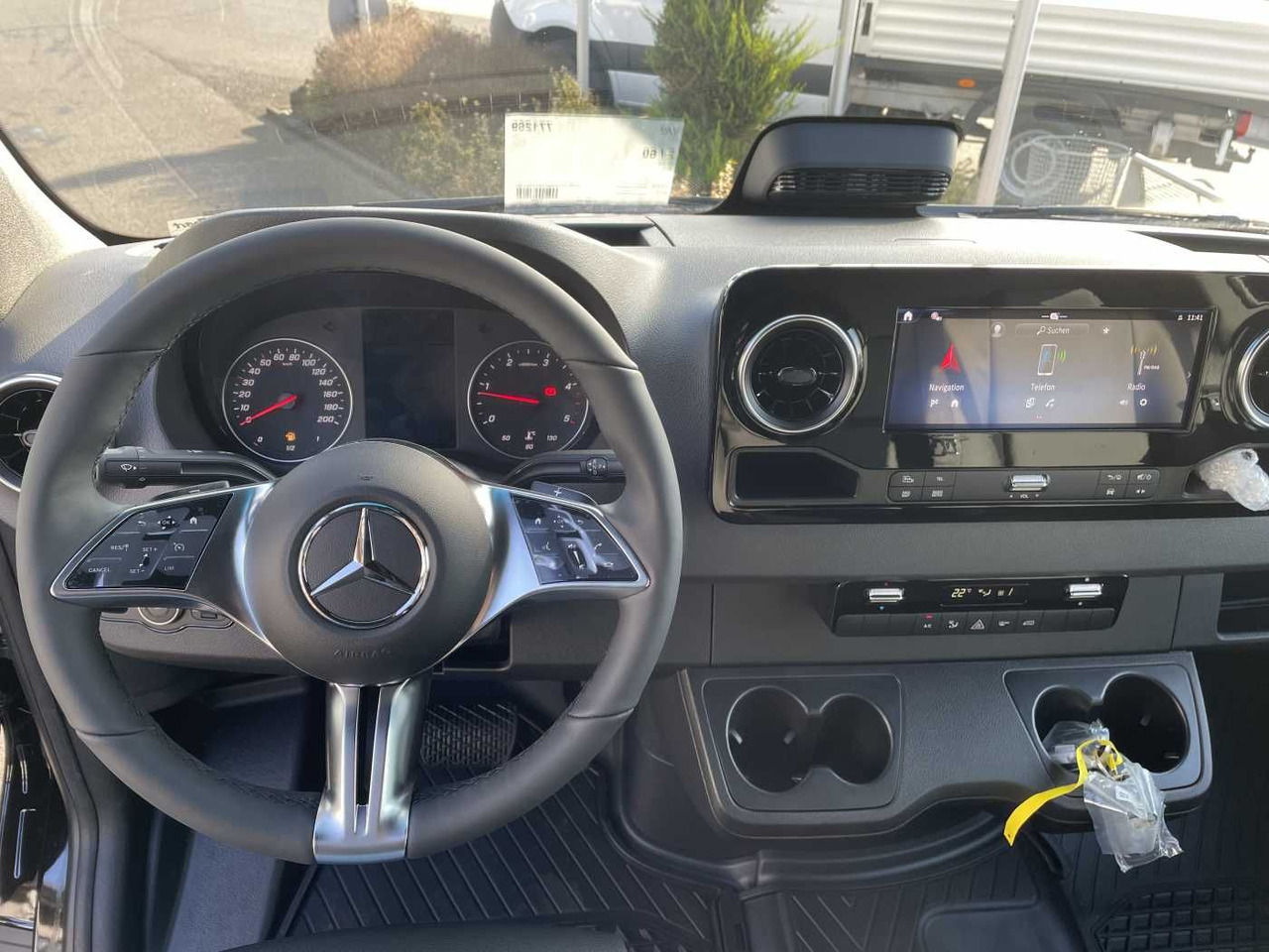 Panel van Mercedes-Benz Sprinter 319 CDI 4x4 Extralang Klima 360 Kamera: picture 10