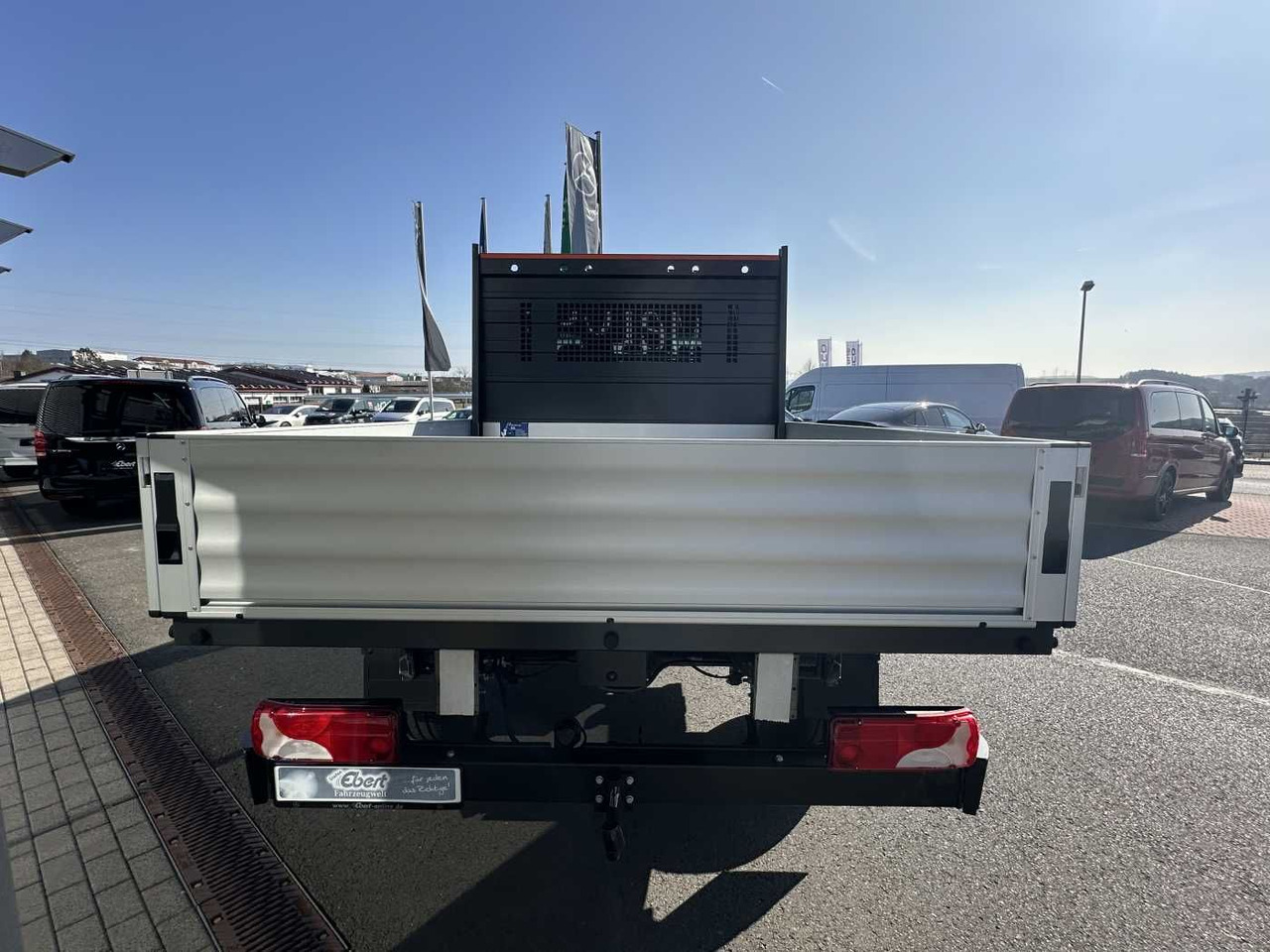 Mercedes-Benz Sprinter 319 CDI DoKa 3665 4x4 Klima AHK LED - Open body delivery van, Combi van: picture 5 Mercedes-Benz Sprinter 319 CDI DoKa 3665 4x4 Klima AHK LED - Open body delivery van, Combi van: picture 5