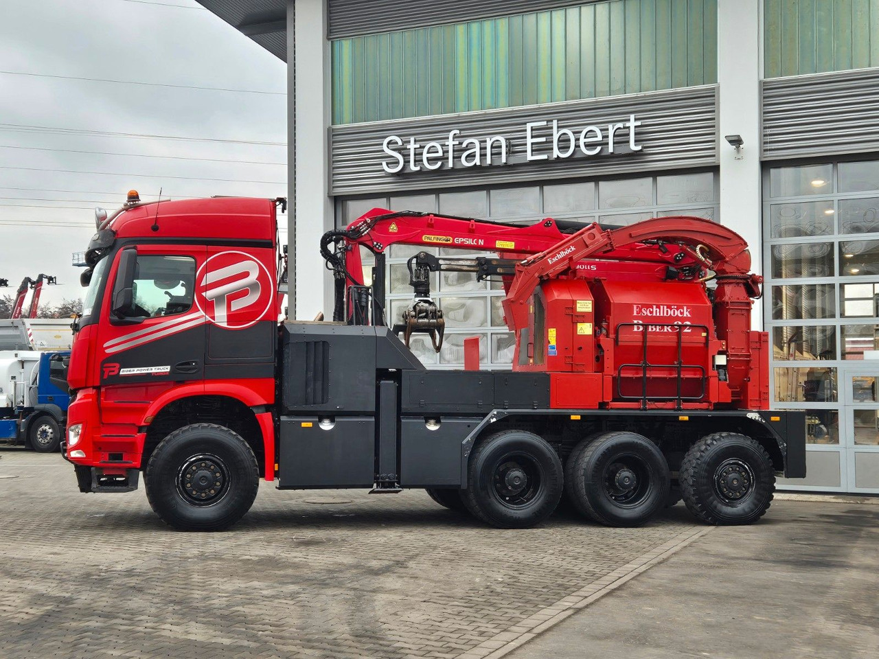 Mercedes-Benz TUROX 8x8 Eschlböck Biber 92 Holzhacker / 1.512h - Timber truck, Crane truck: picture 5 Mercedes-Benz TUROX 8x8 Eschlböck Biber 92 Holzhacker / 1.512h - Timber truck, Crane truck: picture 5