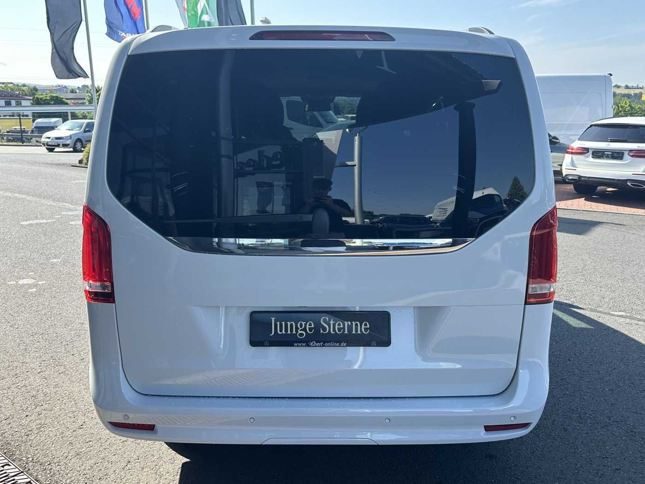 Mercedes-Benz V 300 d AVA ED 6Sitze Burmester 360Kamera el Tür - Passenger van: picture 5 Mercedes-Benz V 300 d AVA ED 6Sitze Burmester 360Kamera el Tür - Passenger van: picture 5