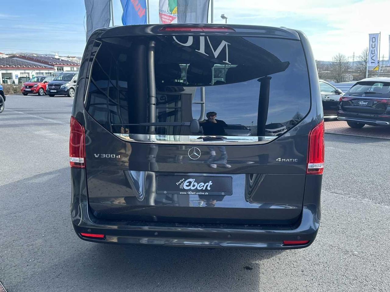 Mercedes-Benz V 300 d EDITION 4MATIC DISTRONIC AHK LED Kamera - Passenger van: picture 5 Mercedes-Benz V 300 d EDITION 4MATIC DISTRONIC AHK LED Kamera - Passenger van: picture 5