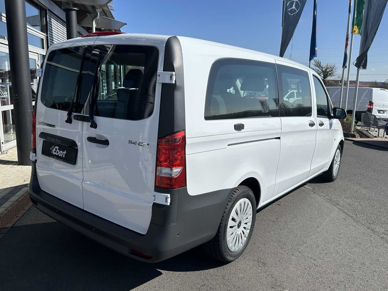 Mercedes-Benz Vito 114 CDI Tourer 8Sitze Klima Audio40 Kamera - Passenger van: picture 4 Mercedes-Benz Vito 114 CDI Tourer 8Sitze Klima Audio40 Kamera - Passenger van: picture 4