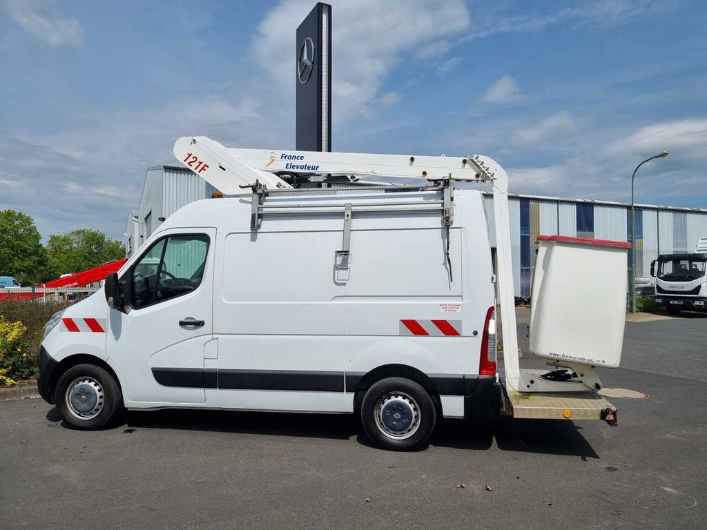 Renault Master 2.3 dCi / France Elevateur 121FCC, 12,5m - Truck mounted aerial platform, Commercial vehicle: picture 4 Renault Master 2.3 dCi / France Elevateur 121FCC, 12,5m - Truck mounted aerial platform, Commercial vehicle: picture 4