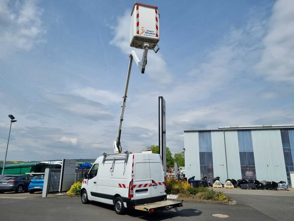 Renault Master 2.3 dCi / France Elevateur 121FCC, 12,5m - Truck mounted aerial platform, Commercial vehicle: picture 2 Renault Master 2.3 dCi / France Elevateur 121FCC, 12,5m - Truck mounted aerial platform, Commercial vehicle: picture 2