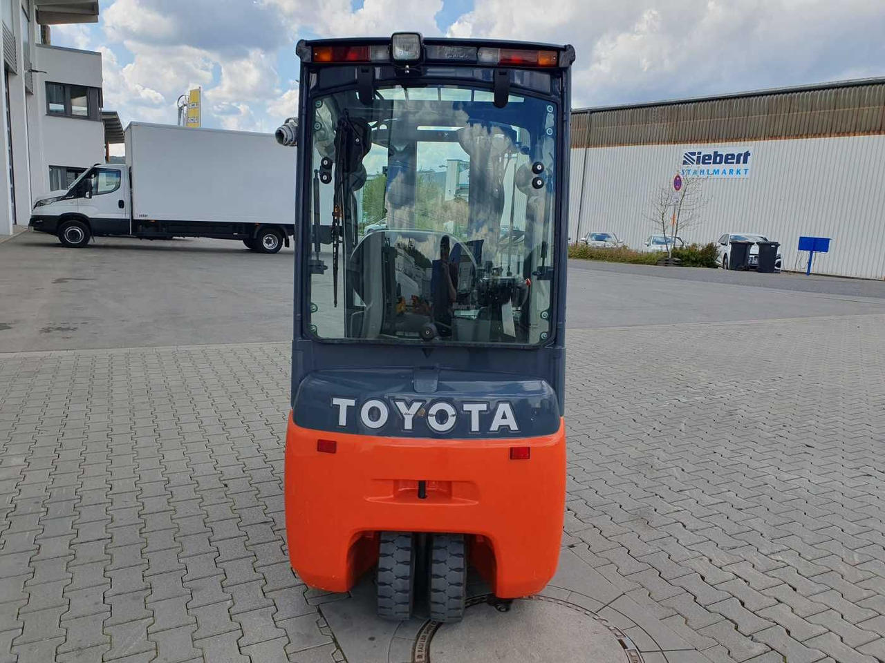 Toyota 8FBET15 / Triplex: 4.30m / nur 393h! - Electric forklift: picture 5 Toyota 8FBET15 / Triplex: 4.30m / nur 393h! - Electric forklift: picture 5