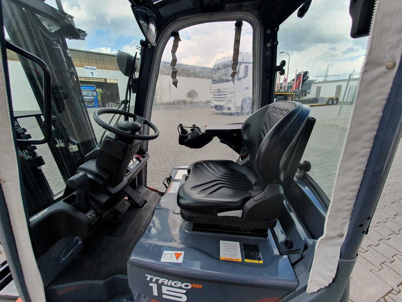 Toyota 8FBET15 / Triplex: 4.30m / nur 393h! / SS leasing Toyota 8FBET15 / Triplex: 4.30m / nur 393h! / SS: picture 12 Toyota 8FBET15 / Triplex: 4.30m / nur 393h! / SS leasing Toyota 8FBET15 / Triplex: 4.30m / nur 393h! / SS: picture 12