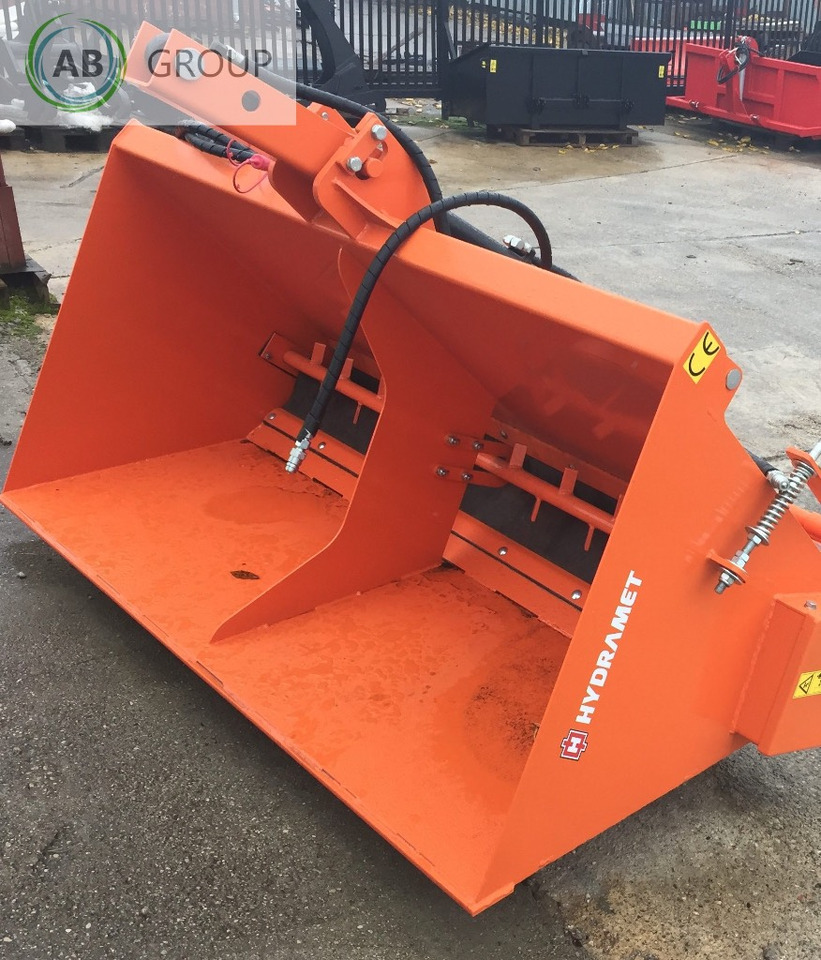 Hydramet tractor sand spreader T-018 - Sand/ Salt spreader: picture 2 Hydramet tractor sand spreader T-018 - Sand/ Salt spreader: picture 2