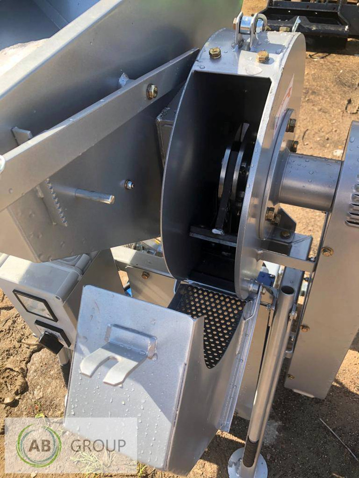 POM Augustów grain shredder H115/1 - Post-harvest equipment: picture 3 POM Augustów grain shredder H115/1 - Post-harvest equipment: picture 3
