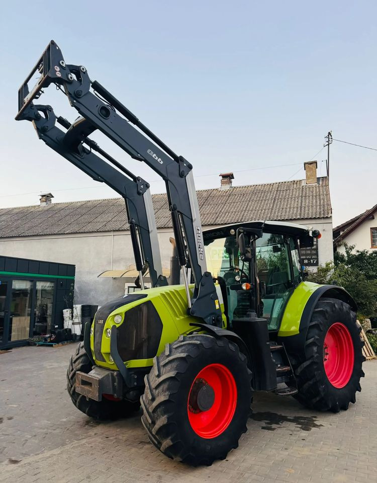 Claas Arion 650 - Farm tractor: picture 1 Claas Arion 650 - Farm tractor: picture 1