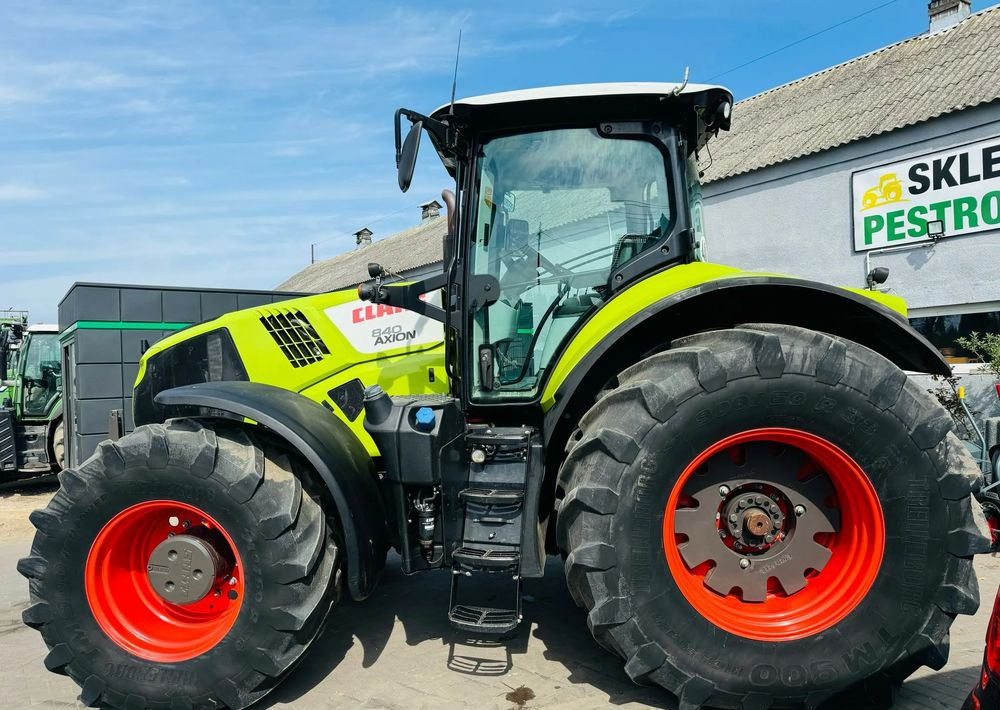 Claas Axion 840 - Farm tractor: picture 3 Claas Axion 840 - Farm tractor: picture 3