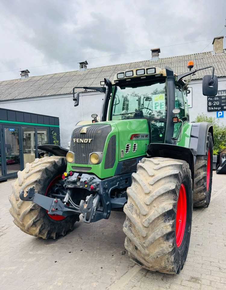 Fendt V716 ario TMS - Farm tractor: picture 3 Fendt V716 ario TMS - Farm tractor: picture 3