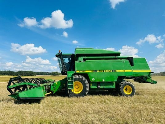 Combine harvester John Deere 2066: picture 6