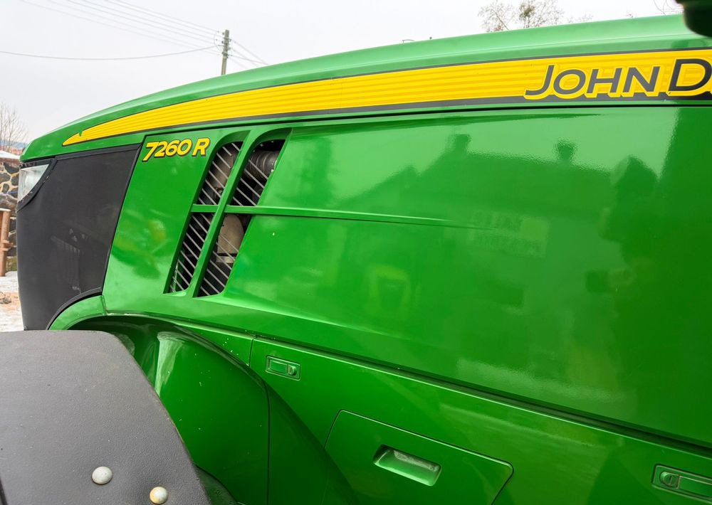 John Deere 7260R - Farm tractor: picture 4 John Deere 7260R - Farm tractor: picture 4