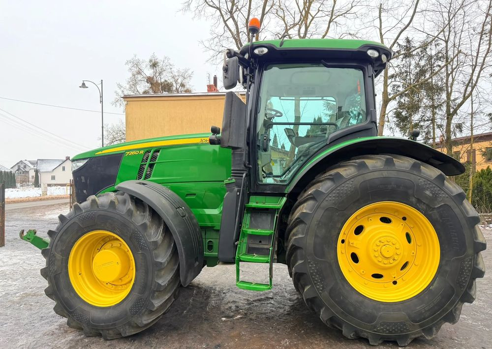 John Deere 7260R - Farm tractor: picture 5 John Deere 7260R - Farm tractor: picture 5