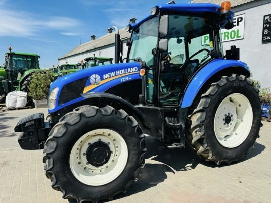 New Holland TD5.95 - Farm tractor: picture 1 New Holland TD5.95 - Farm tractor: picture 1