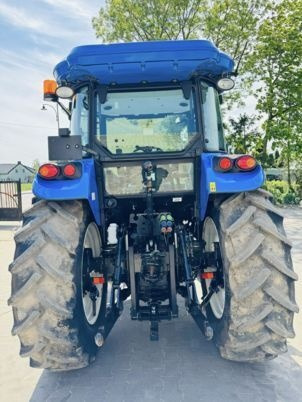 New Holland TD5.95 - Farm tractor: picture 4 New Holland TD5.95 - Farm tractor: picture 4