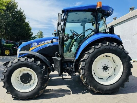 New Holland TD5.95 - Farm tractor: picture 5 New Holland TD5.95 - Farm tractor: picture 5