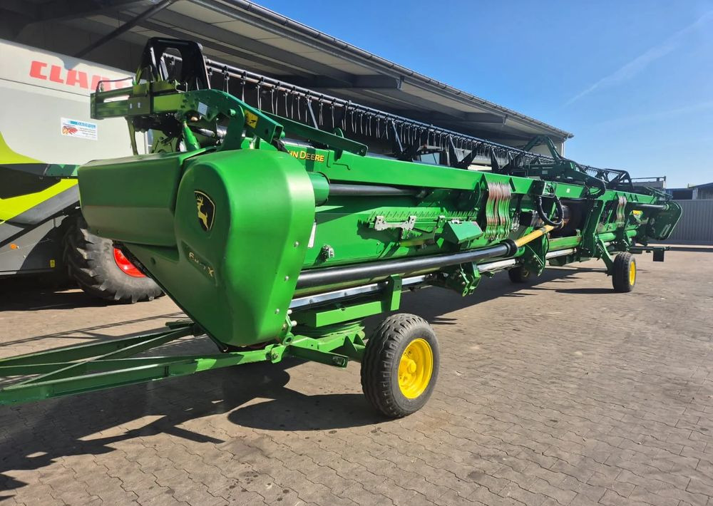 John Deere 640 EX PF635 - Other machinery: picture 1 John Deere 640 EX PF635 - Other machinery: picture 1