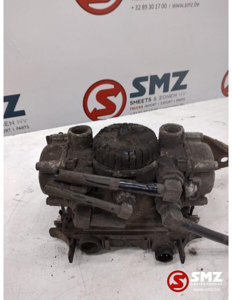 DAF Occ EBS modulator DAF XF95 1607917 4801040010 - ECU for Truck: picture 1 DAF Occ EBS modulator DAF XF95 1607917 4801040010 - ECU for Truck: picture 1