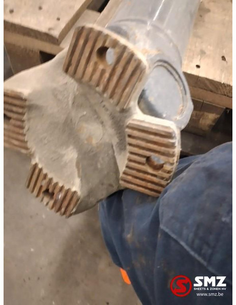 DAF Occ cardanas DAF - Drive shaft for Truck: picture 2 DAF Occ cardanas DAF - Drive shaft for Truck: picture 2