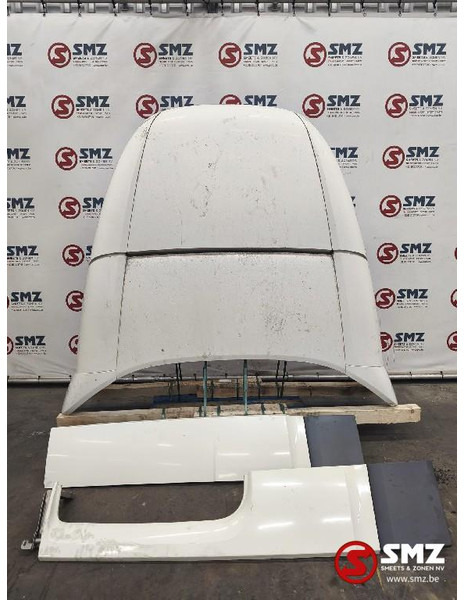 DAF Occ set cabinespoilers DAF - Aerodynamics/ Spoiler for Truck: picture 1 DAF Occ set cabinespoilers DAF - Aerodynamics/ Spoiler for Truck: picture 1