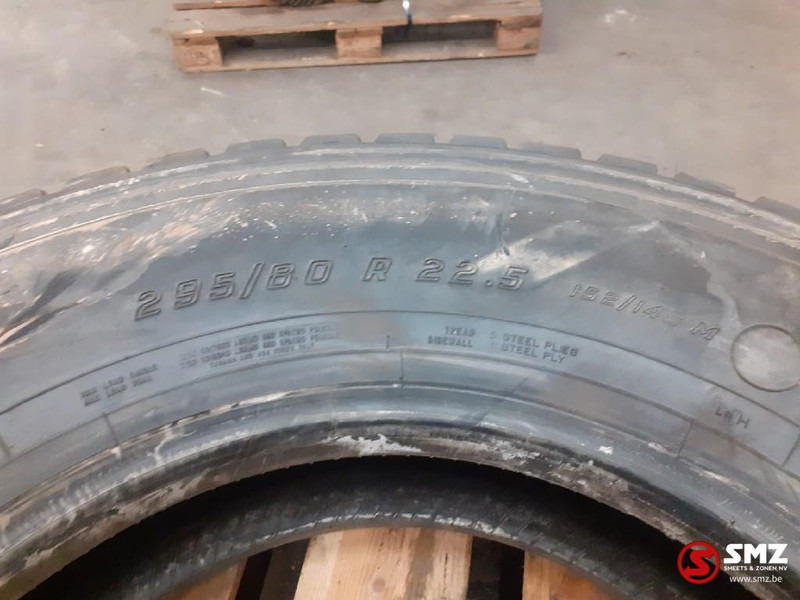 Firestone Occ vrachtwagenband Firestone 295/80R22.5 - Tire for Truck: picture 3 Firestone Occ vrachtwagenband Firestone 295/80R22.5 - Tire for Truck: picture 3