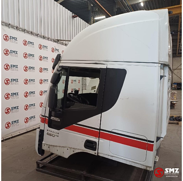 Iveco Occ cabine compleet Stralis Hi-Way Iveco - Cab and interior for Truck: picture 3 Iveco Occ cabine compleet Stralis Hi-Way Iveco - Cab and interior for Truck: picture 3