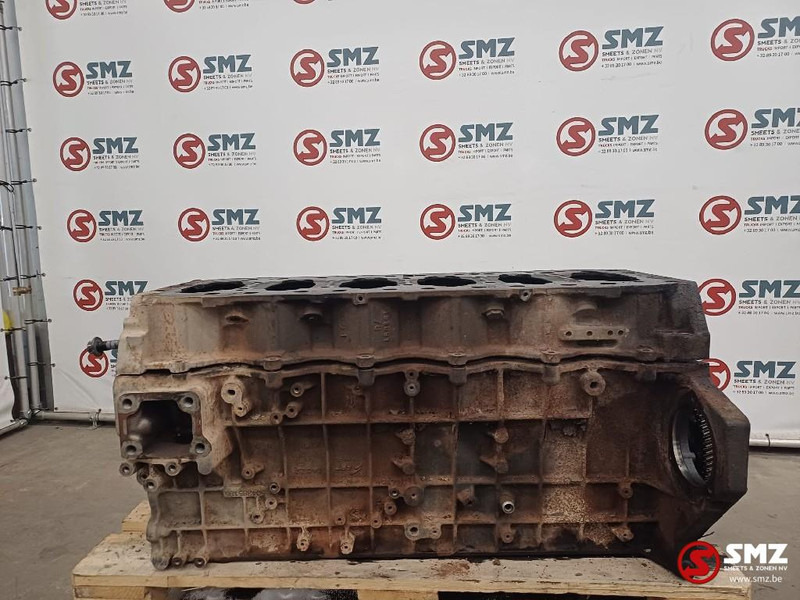 Iveco Occ motorblok F3GFE611 Iveco - Engine and parts for Truck: picture 2 Iveco Occ motorblok F3GFE611 Iveco - Engine and parts for Truck: picture 2