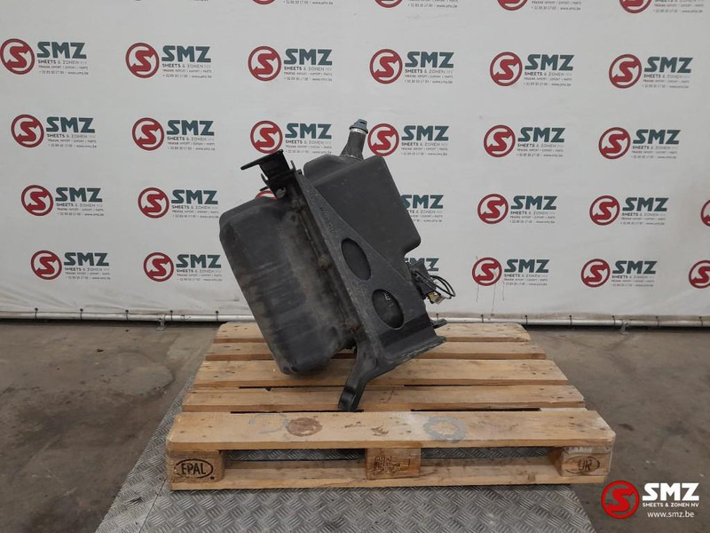 MAN Occ AdBluetank + AdBlueklep 60L MAN - Fuel processing/ Fuel delivery for Truck: picture 2 MAN Occ AdBluetank + AdBlueklep 60L MAN - Fuel processing/ Fuel delivery for Truck: picture 2