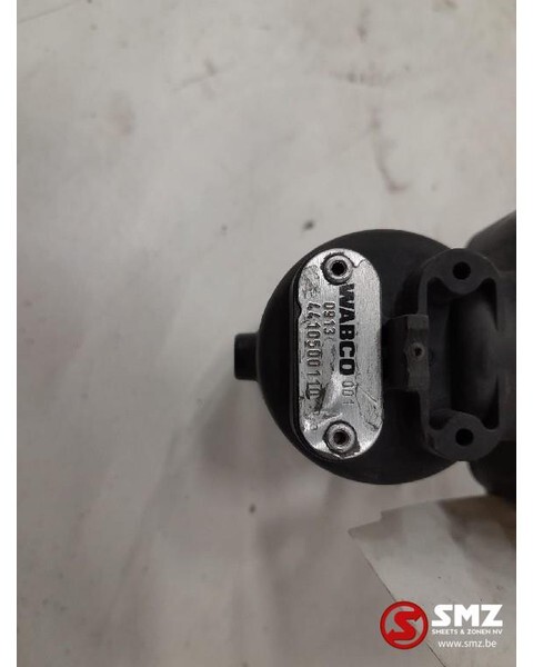 MAN Occ ECAS hoogtesensor luchtvering MAN F2000 441050 - ECU for Truck: picture 3 MAN Occ ECAS hoogtesensor luchtvering MAN F2000 441050 - ECU for Truck: picture 3