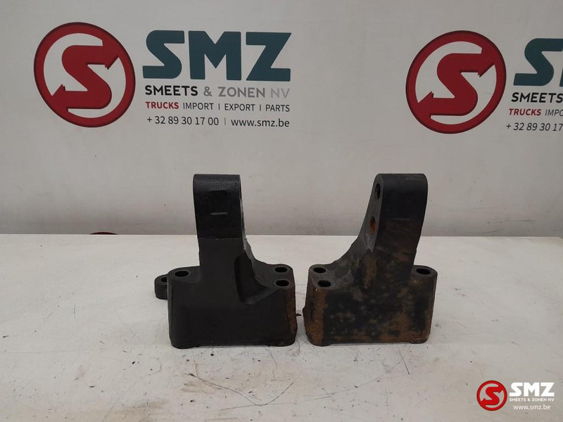 MAN Occ set motorsteunen L/R D2676 MAN - Engine mount for Truck: picture 2 MAN Occ set motorsteunen L/R D2676 MAN - Engine mount for Truck: picture 2