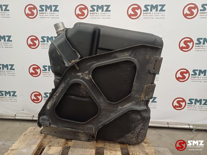 Mercedes-Benz Occ AdBlue tank Mercedes - Fuel processing/ Fuel delivery for Truck: picture 4 Mercedes-Benz Occ AdBlue tank Mercedes - Fuel processing/ Fuel delivery for Truck: picture 4