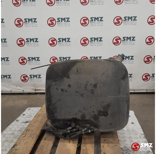Mercedes-Benz Occ AdBluetank 95L Mercedes - Fuel processing/ Fuel delivery for Truck: picture 3 Mercedes-Benz Occ AdBluetank 95L Mercedes - Fuel processing/ Fuel delivery for Truck: picture 3
