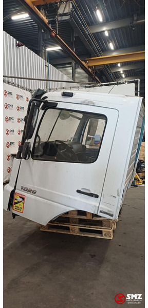 Mercedes-Benz Occ cabine Mercedes - Cab and interior for Truck: picture 5 Mercedes-Benz Occ cabine Mercedes - Cab and interior for Truck: picture 5