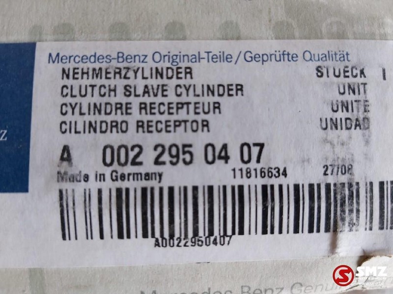 Mercedes-Benz Occ hoofdcilinder koppeling - Clutch cylinder for Truck: picture 3 Mercedes-Benz Occ hoofdcilinder koppeling - Clutch cylinder for Truck: picture 3