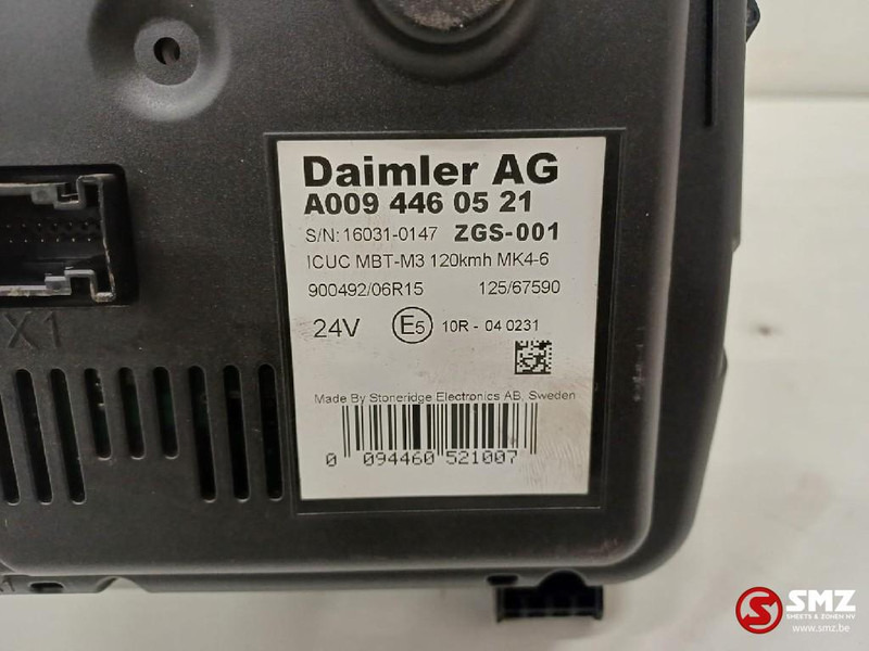 Mercedes-Benz Occ instrumentenpaneel Mercedes - Dashboard for Truck: picture 3 Mercedes-Benz Occ instrumentenpaneel Mercedes - Dashboard for Truck: picture 3