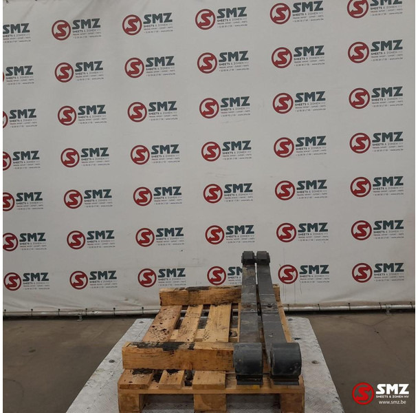 Mercedes-Benz Occ set bladveren vooras Mercedes - Steel suspension for Truck: picture 3 Mercedes-Benz Occ set bladveren vooras Mercedes - Steel suspension for Truck: picture 3