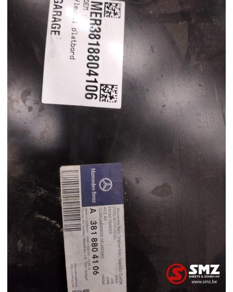 Mercedes-Benz Spatbord rechts Mercedes SK A3818804106 - Body and exterior for Truck: picture 4 Mercedes-Benz Spatbord rechts Mercedes SK A3818804106 - Body and exterior for Truck: picture 4
