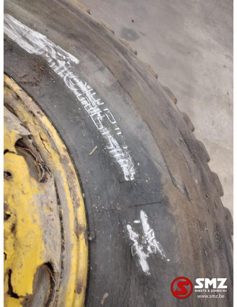 Michelin Occ vrachtwagenband Michelin 12R22.5 - Tire for Truck: picture 2 Michelin Occ vrachtwagenband Michelin 12R22.5 - Tire for Truck: picture 2