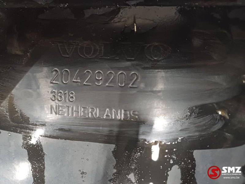 Renault Occ brandstoftank 540L Renault - Fuel tank for Truck: picture 5 Renault Occ brandstoftank 540L Renault - Fuel tank for Truck: picture 5