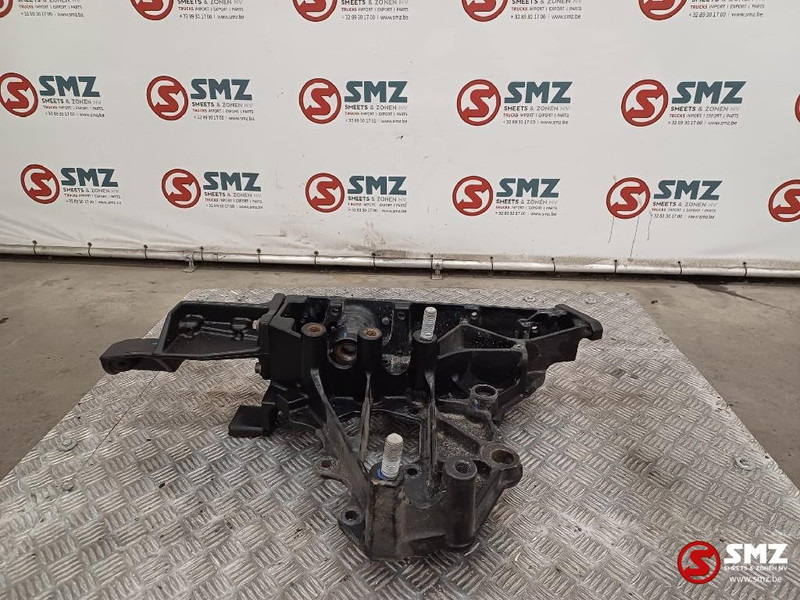 Renault Occ chassissteun links Renault - Frame/ Chassis for Truck: picture 2 Renault Occ chassissteun links Renault - Frame/ Chassis for Truck: picture 2