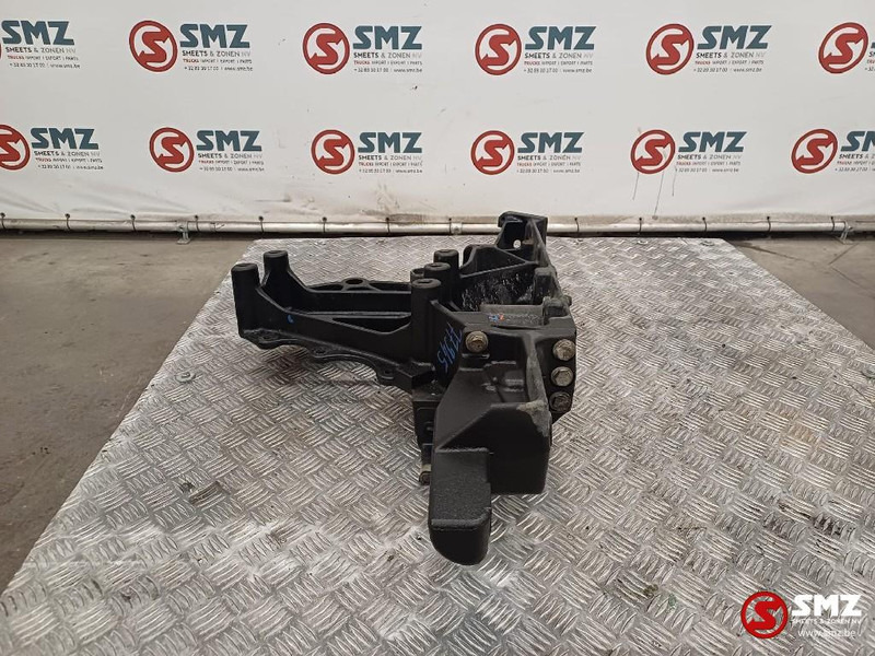 Renault Occ chassissteun rechts Renault - Frame/ Chassis for Truck: picture 4 Renault Occ chassissteun rechts Renault - Frame/ Chassis for Truck: picture 4