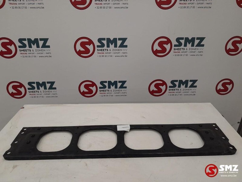 Renault Occ dwarsbalk chassis Renault T 7421825519 - Frame/ Chassis for Truck: picture 1 Renault Occ dwarsbalk chassis Renault T 7421825519 - Frame/ Chassis for Truck: picture 1