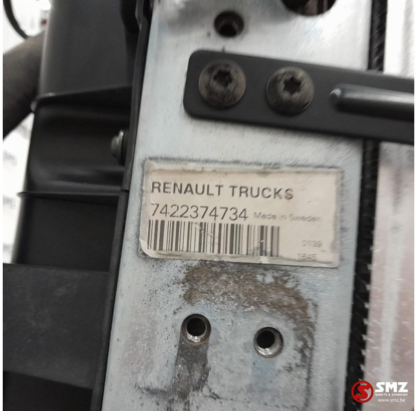 Renault Occ radiator + intercooler + expansievat Renault - Radiator for Truck: picture 5 Renault Occ radiator + intercooler + expansievat Renault - Radiator for Truck: picture 5
