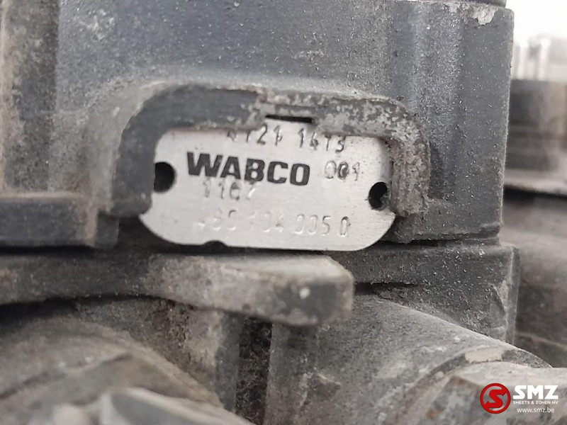 Iveco Occ EBS achterasmodulator Iveco - Spare parts for Truck: picture 5 Iveco Occ EBS achterasmodulator Iveco - Spare parts for Truck: picture 5