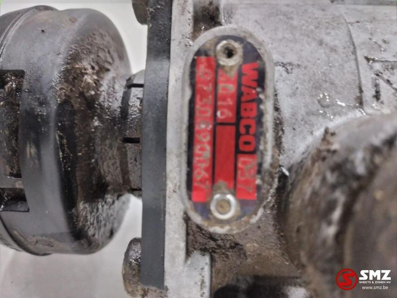 MAN Occ aanhangwagenstuurventiel MAN TGS 9730090067 - Spare parts for Truck: picture 3 MAN Occ aanhangwagenstuurventiel MAN TGS 9730090067 - Spare parts for Truck: picture 3