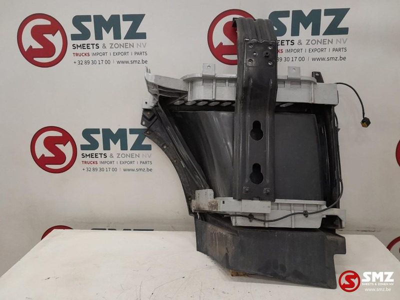 Volvo Occ opstapbak links Volvo - Cab and interior for Truck: picture 2 Volvo Occ opstapbak links Volvo - Cab and interior for Truck: picture 2